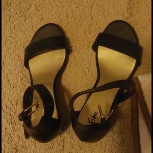Black wedge sandal